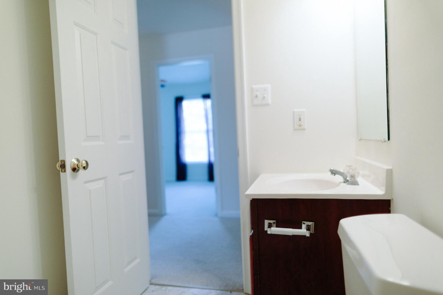 DUTCH HOLLOW - Residential