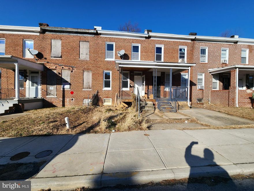 ONLINE AUCTION: Bidding begins 1/21/2026 @ 10:00 AM. Bidding ends 1/23/2026 @ 12:10 PM. List Price is Suggested Opening Bid. Deposit: $10,000.

This two-story townhouse is located in the Belair-Edison neighborhood within Baltimore City. Residents can enjoy the nearby facilities and attractions such as Herring Run Park, Erdman Shopping Center & Clifton Park. The property is rented. The area provides easy access to the major arteries, Belair Road and Erdman Highway, offering convenient access through this portion of Baltimore.