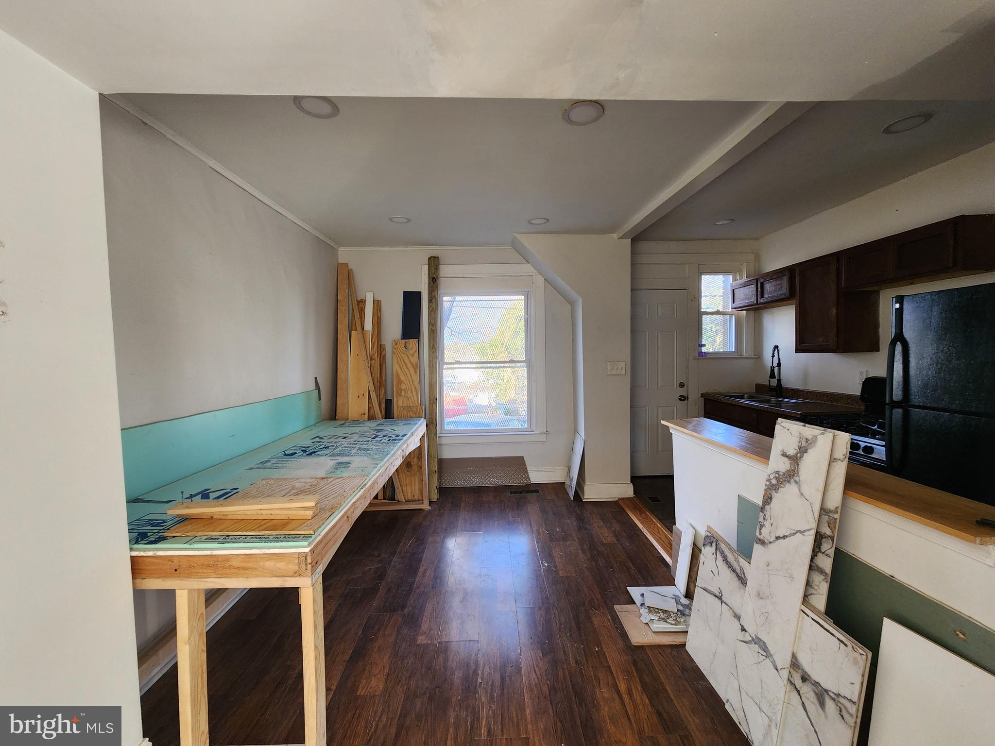 BELAIR-EDISON - Residential