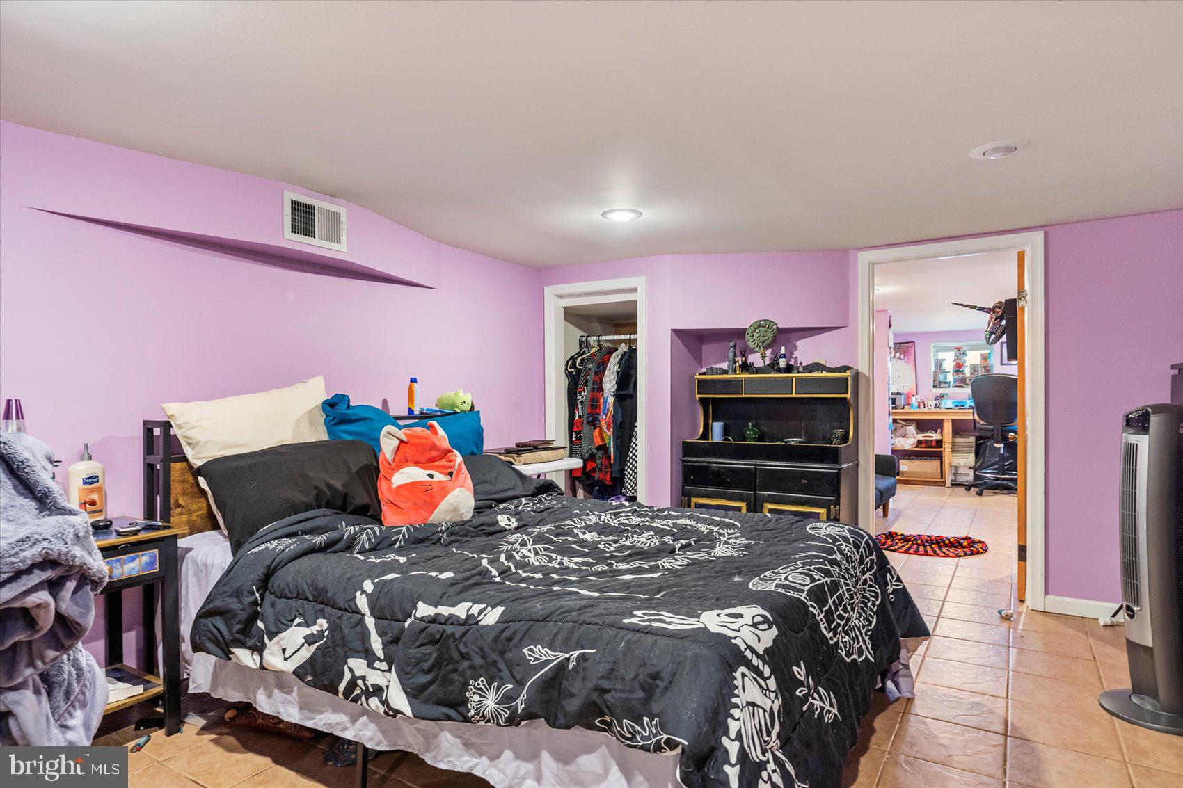 PARKVILLE - Residential