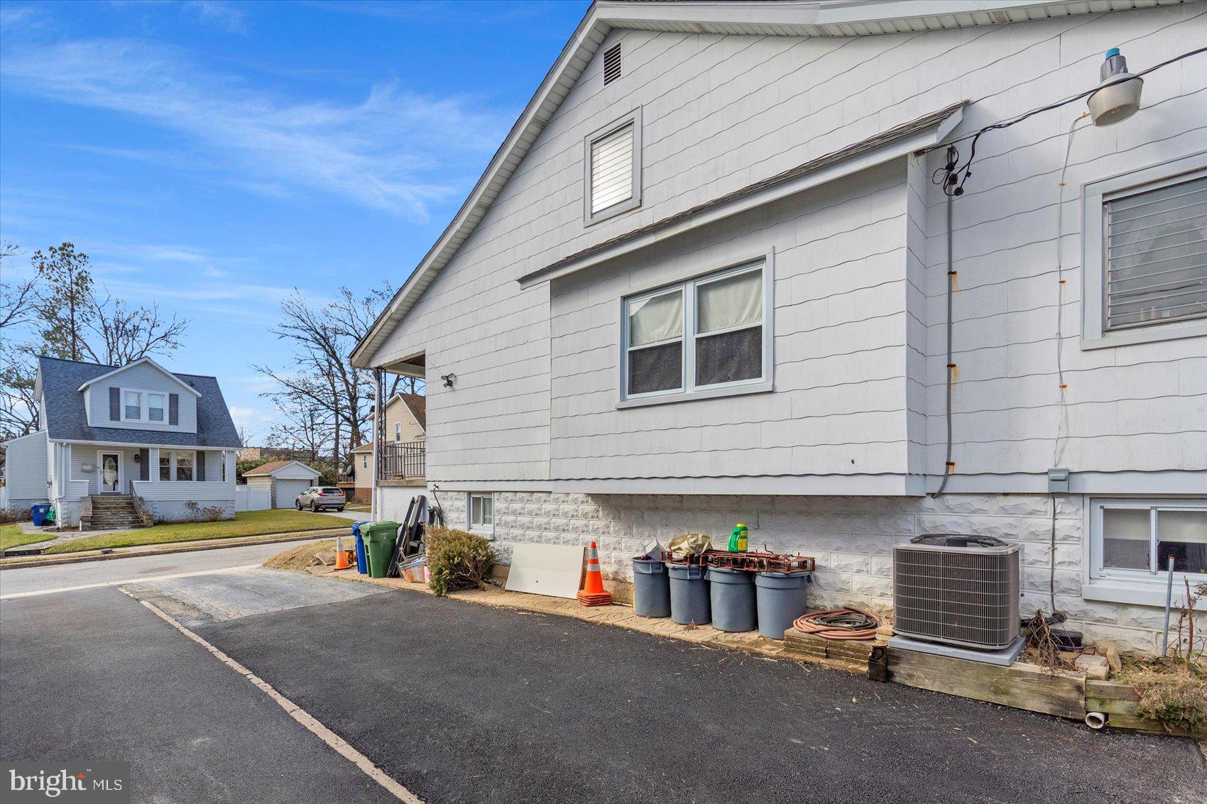 PARKVILLE - Residential