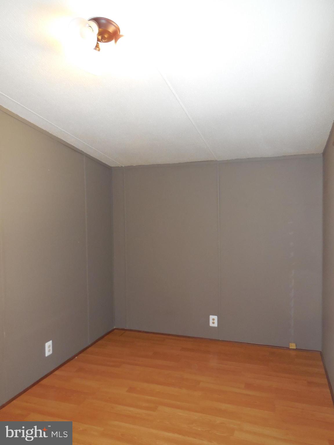 DARLINGTON MOBILE ESTATES - Residential