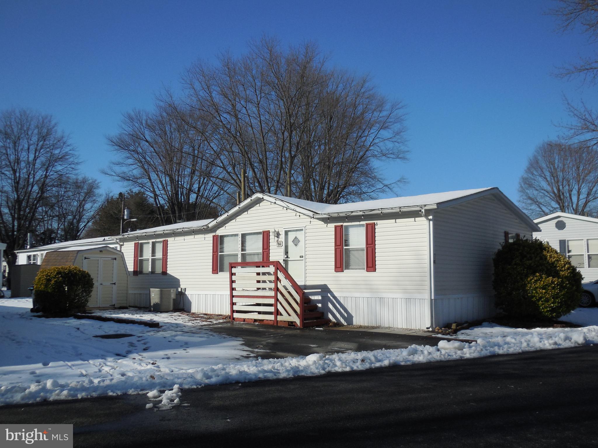 DARLINGTON MOBILE ESTATES - Residential