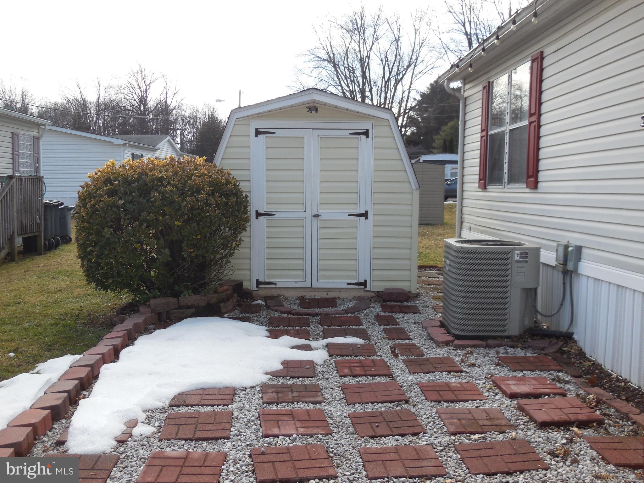 DARLINGTON MOBILE ESTATES - Residential