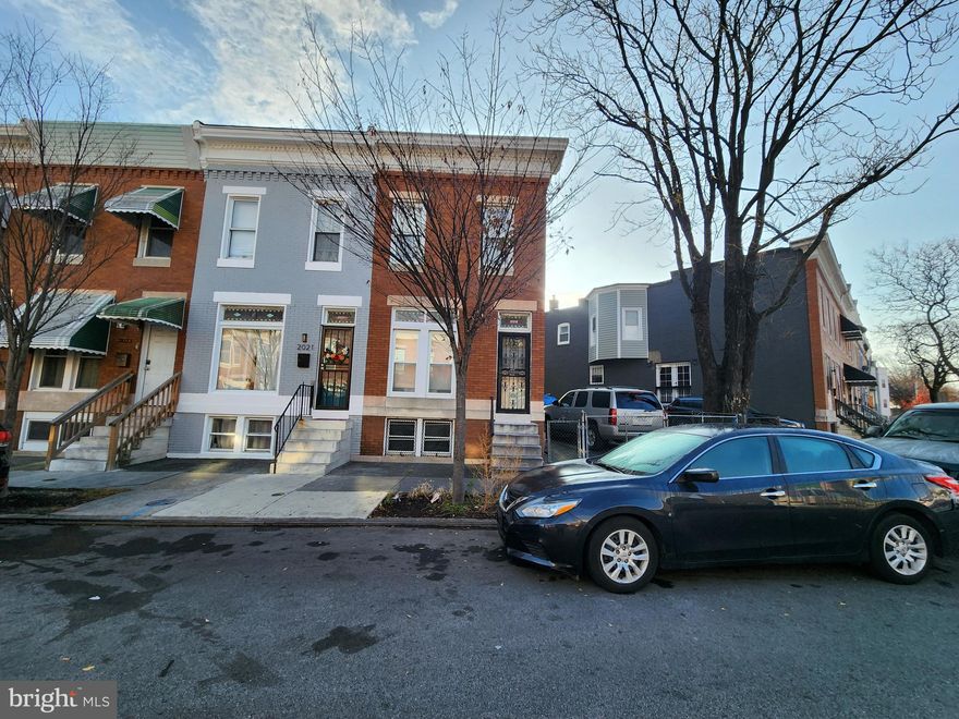 ONLINE AUCTION: Bidding begins 12/25/2025 @ 10:00 AM. Bidding ends 12/29/2025 @ 12:00 PM. List Price is Suggested Opening Bid. Deposit: $7,500.

This two-story townhouse is located in the East Baltimore Midway neighborhood within Baltimore City. Residents can enjoy the nearby attractions such as Clifton Park and Baltimore City College. The property is vacant. The property benefits from easy access to North Broadway, which links into Orleans Street (U.S. Route 40), providing a major traffic artery for commuting across the city.