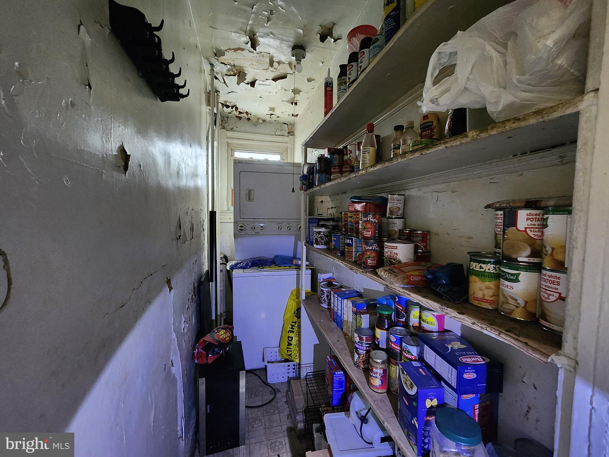 EAST BALTIMORE MIDWAY - Residential