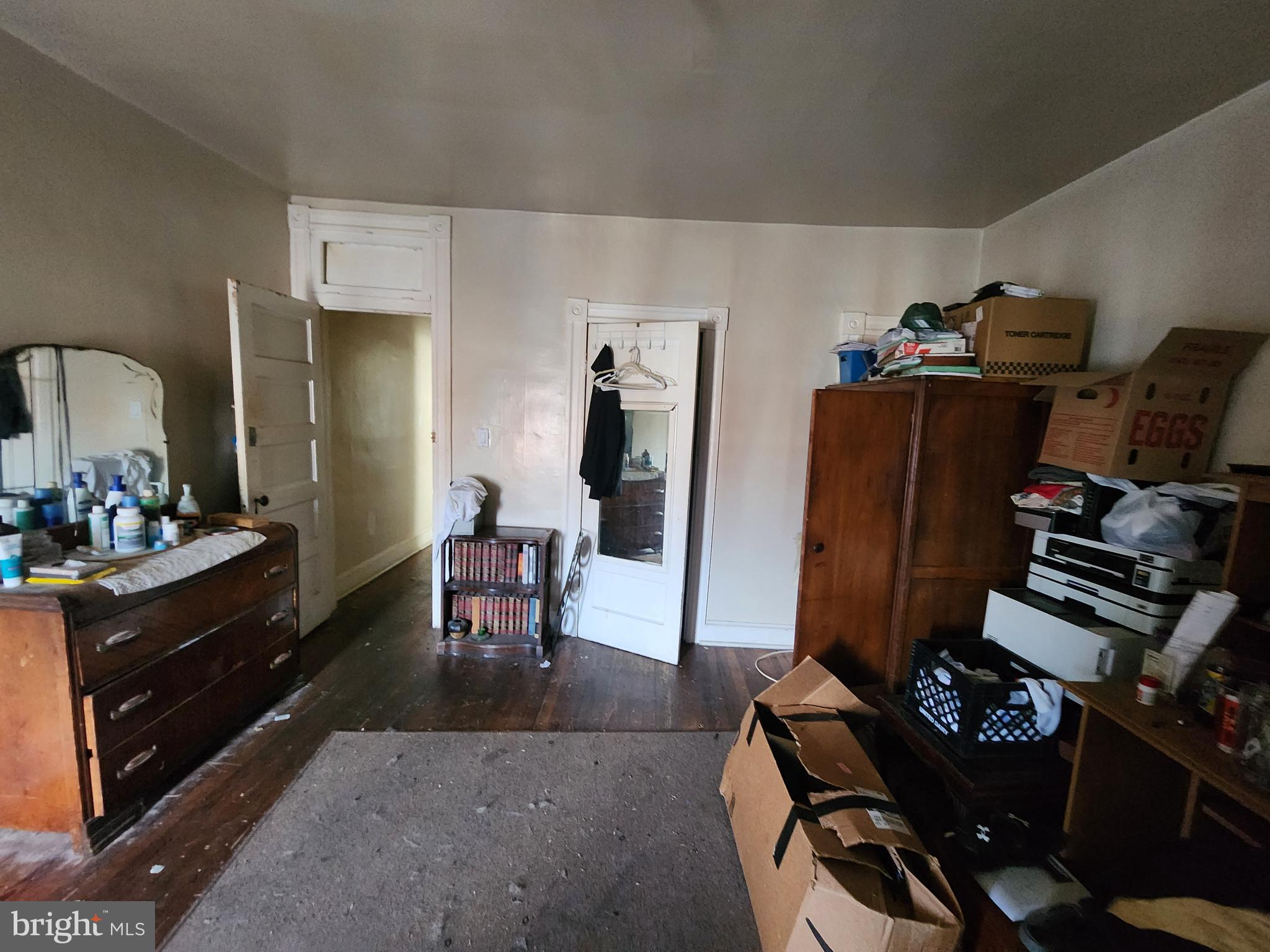 EAST BALTIMORE MIDWAY - Residential