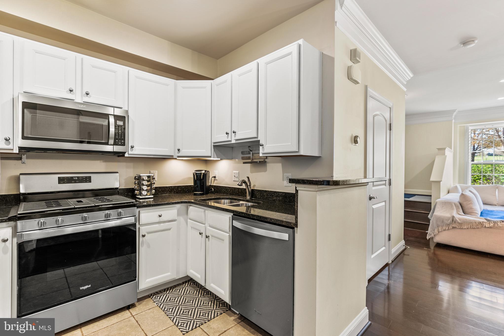 POTOMAC CLUB - Residential