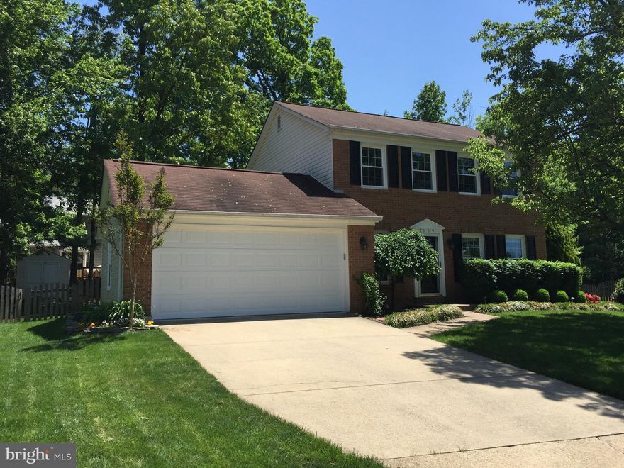3BR, 2.5BA Fox Mill Estates, Colonial in Herndon. 2-car garage, beautiful yard (fenced in the back) with patio, well maintained, just minutes to Fox Mill Center. This is the house you do not want to miss! Nearly 2000 sf of living space, hardwood floors, carpet; granite counter tops, updated kitchen; renovated master bath, ceiling fans throughout. Close to Silver Line and Dulles Toll Rd, Reston South park and ride, Reston Town Center. Pets case by case $25 pet rent.Community pool, baseball diamond, tennis and basketball courts close by.