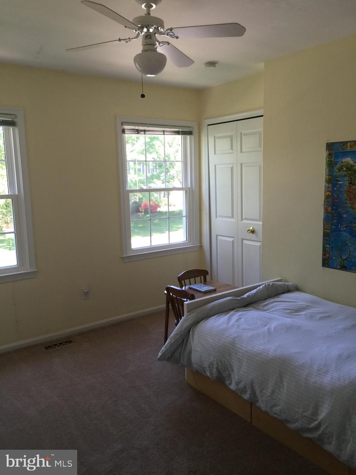 FOX MILL ESTATES - Residential Lease