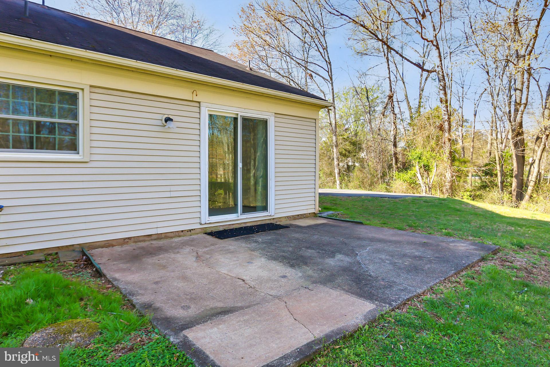 FRANKLIN FARM - Residential Lease