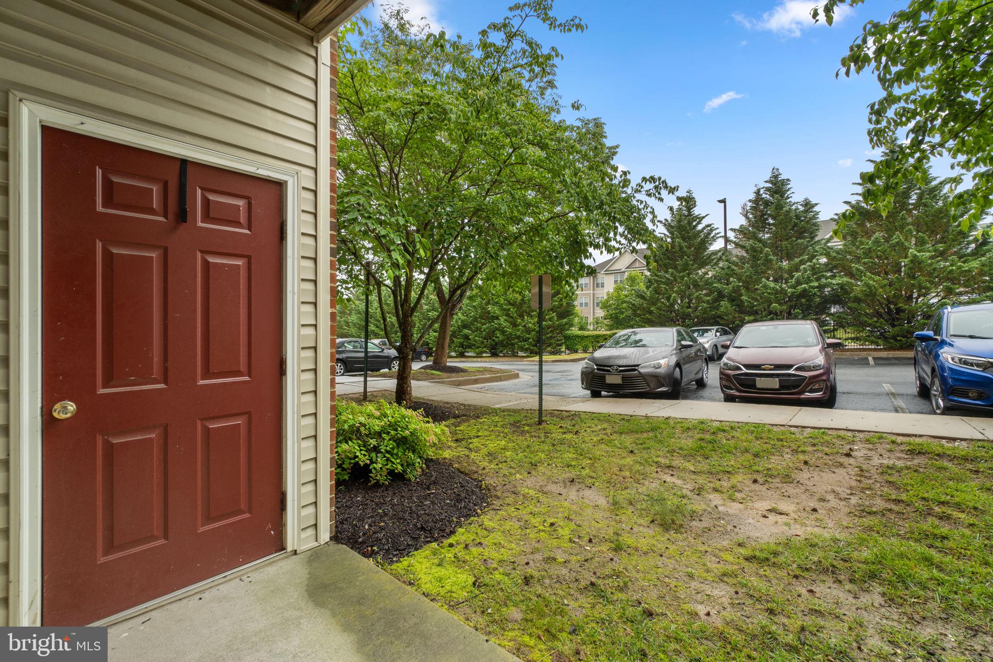 VILLAGE OF MILL RUN - Residential Lease