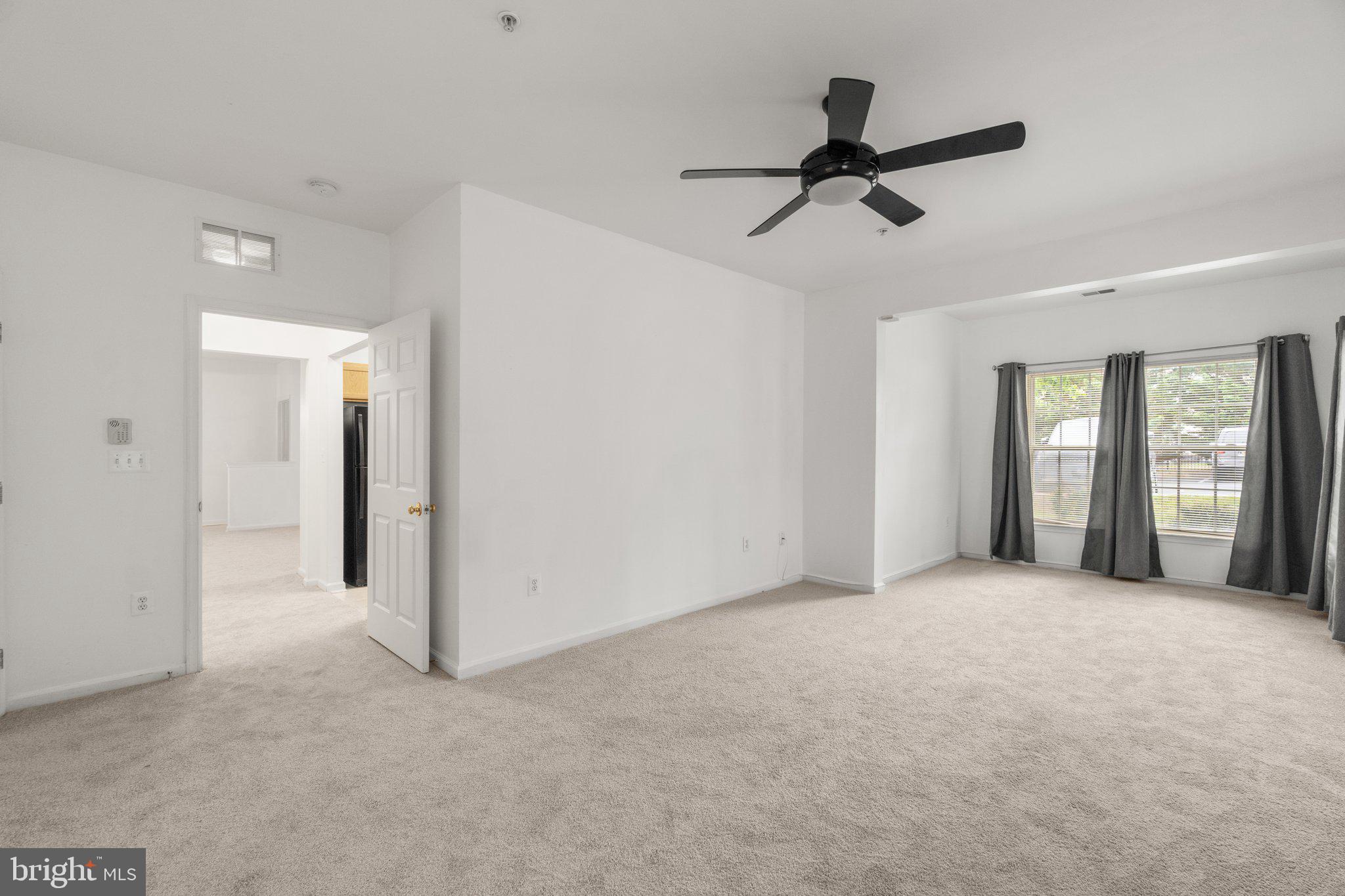 VILLAGE OF MILL RUN - Residential Lease