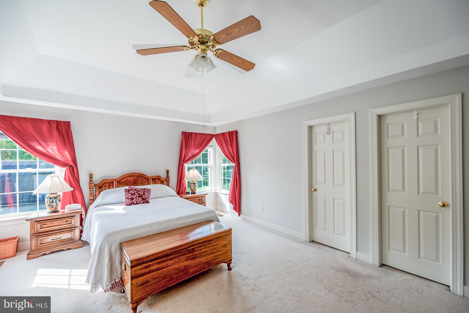 ROSSMORE - Residential