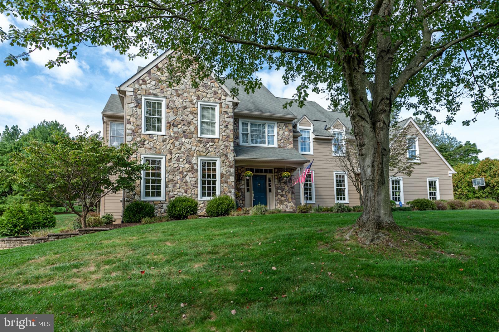 ROSSMORE - Residential