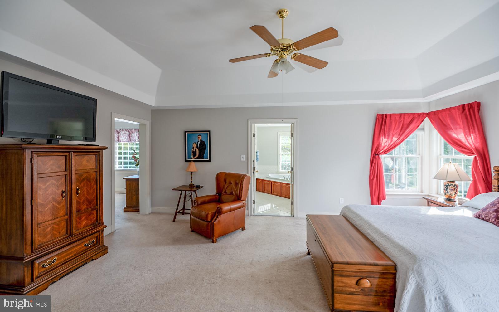 ROSSMORE - Residential