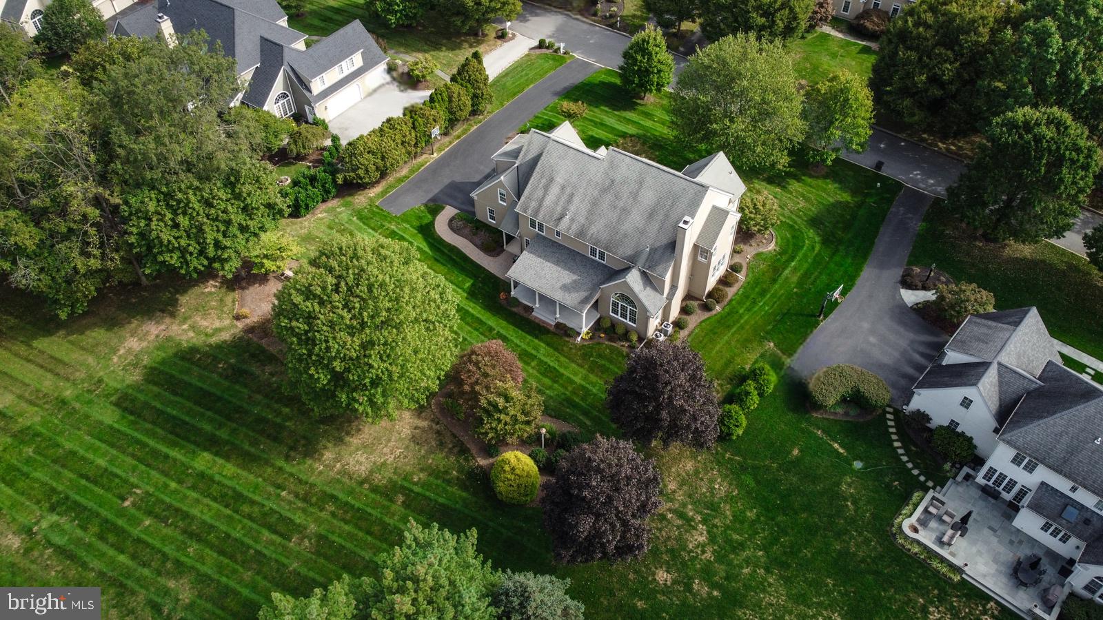 ROSSMORE - Residential