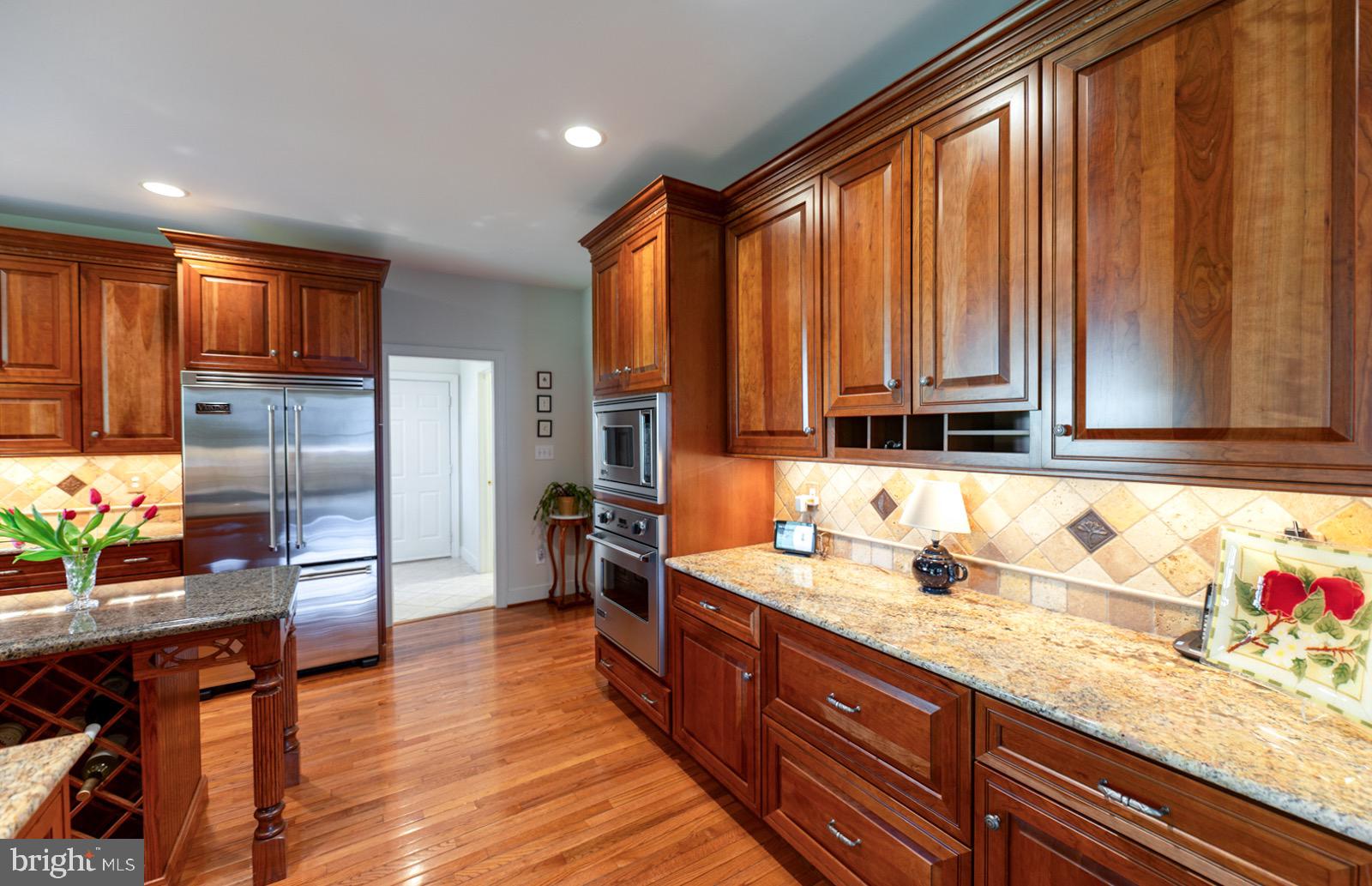 ROSSMORE - Residential