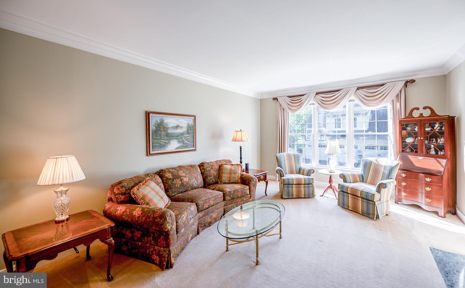 ROSSMORE - Residential