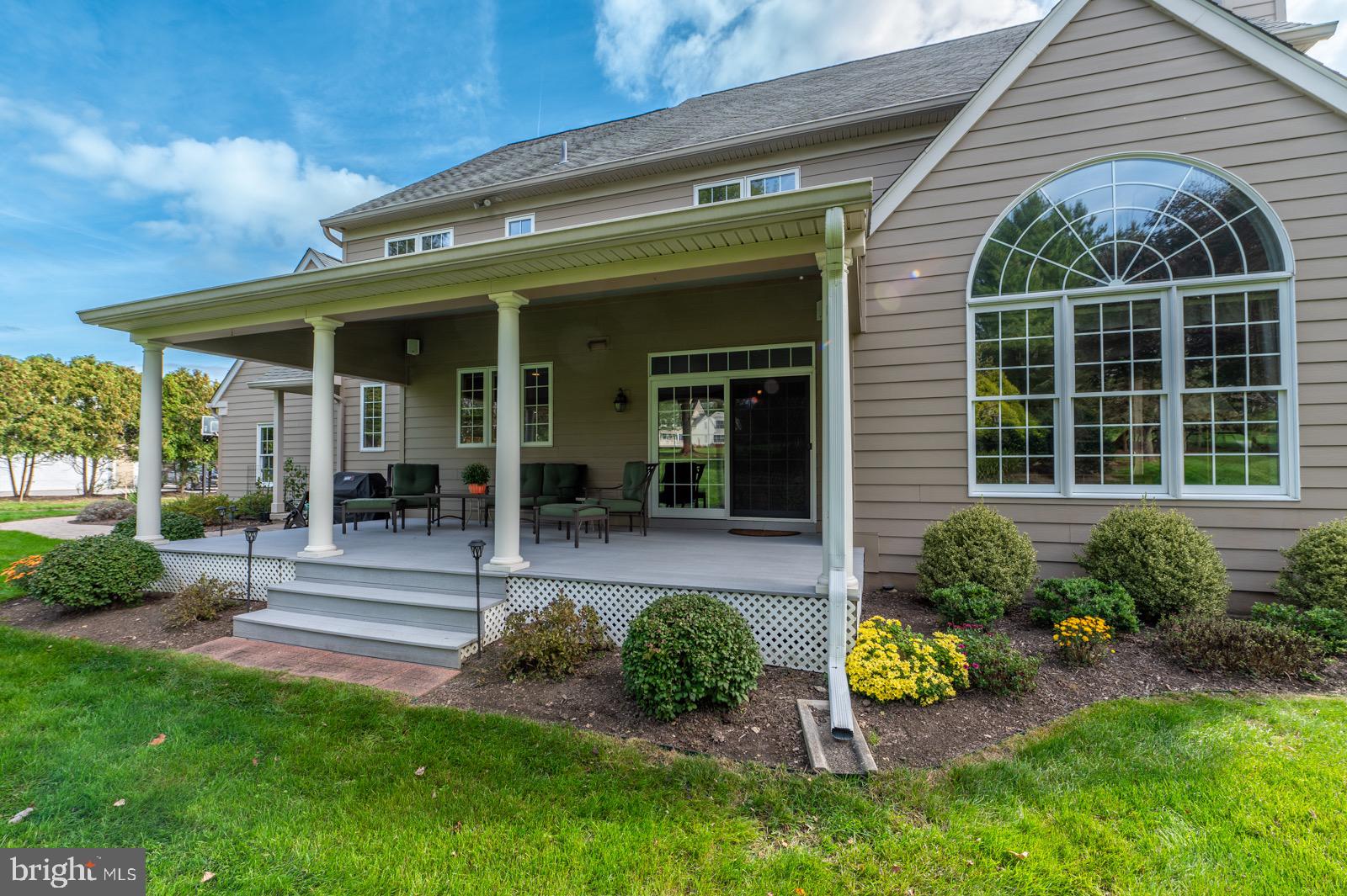 ROSSMORE - Residential