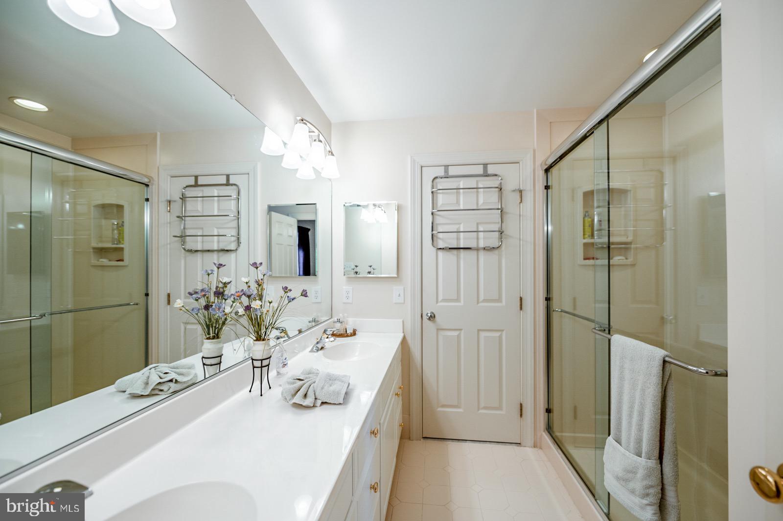 ROSSMORE - Residential