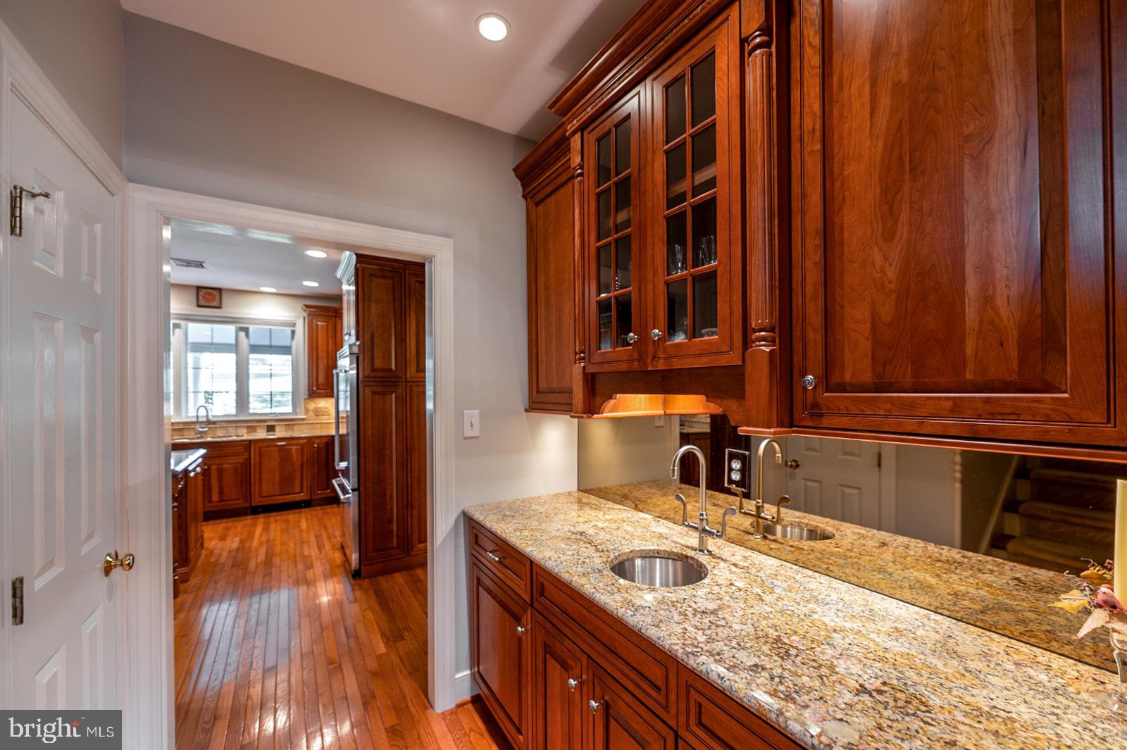 ROSSMORE - Residential