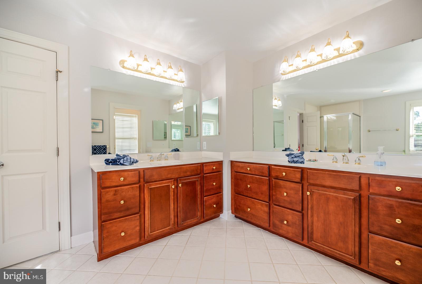 ROSSMORE - Residential
