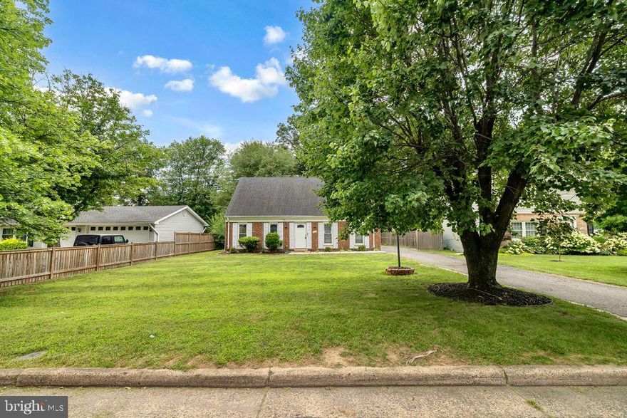 BACK ON MARKET !!!!!!!!  Pending release ! 
Spacious 4-bedroom, 2-bath home with a great backyard perfect for relaxing or entertaining. Conveniently located near Route 7, shopping, and a variety of restaurants. Enjoy comfortable living in a prime Sterling location with easy access to commuter routes and local amenities. Don't miss this opportunity—come see it