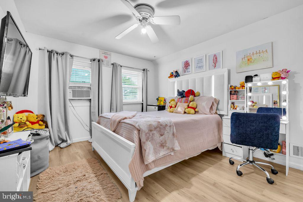 STERLING  PARK - Residential