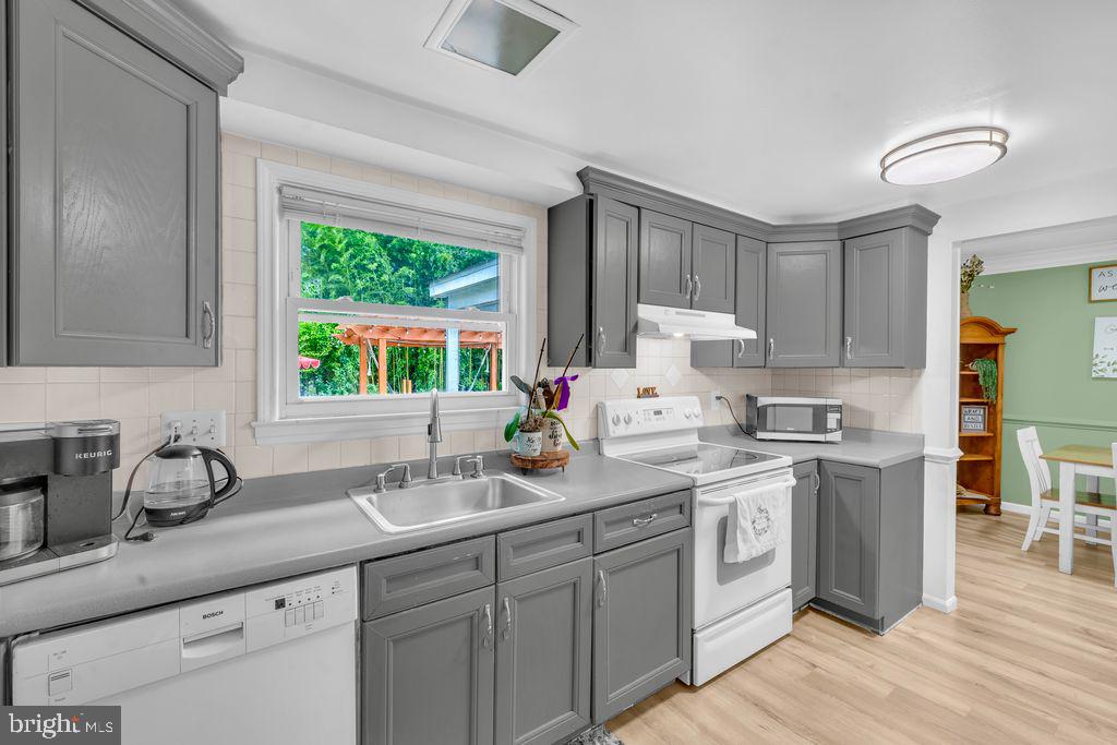 STERLING  PARK - Residential