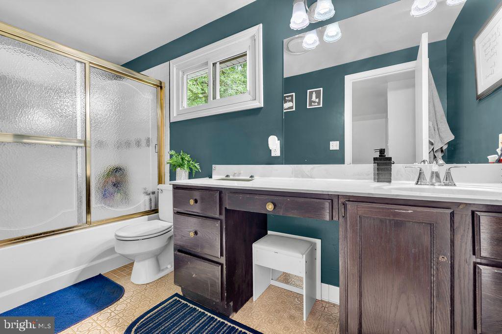 STERLING  PARK - Residential