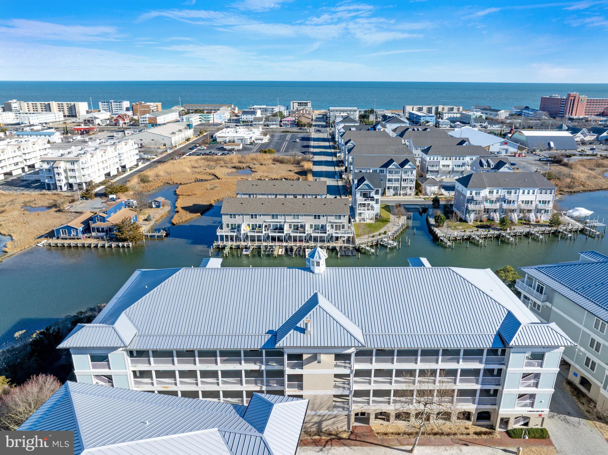 4 HIDDEN COVE WAY 4D