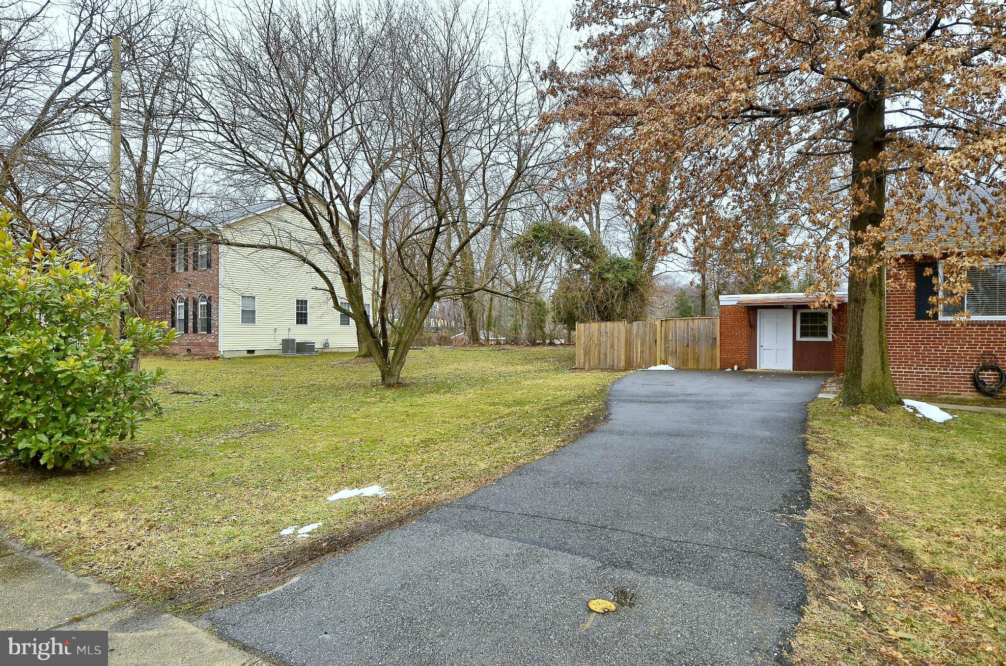 HAZELTINE HEIGHTS - Residential