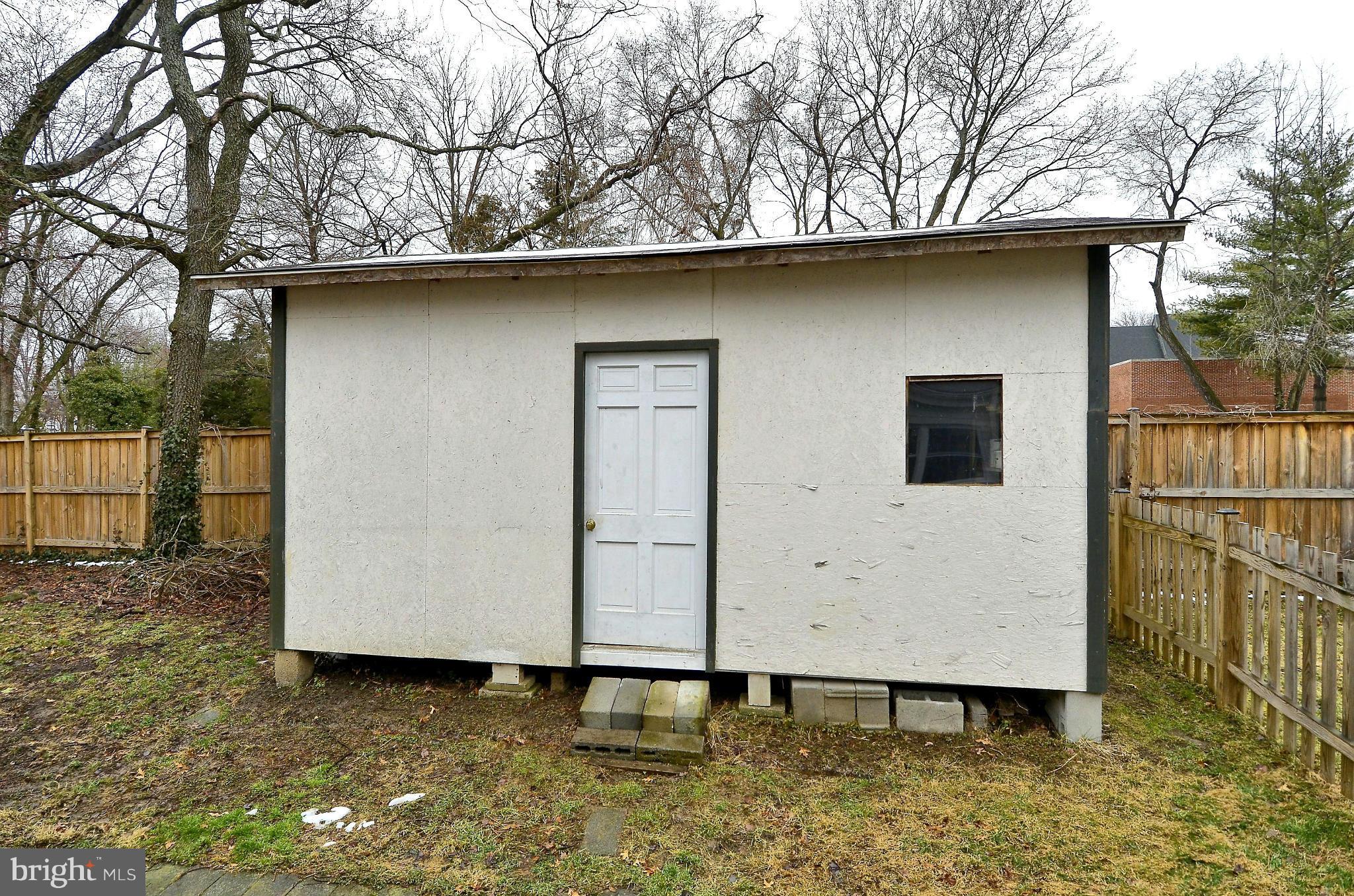 HAZELTINE HEIGHTS - Residential