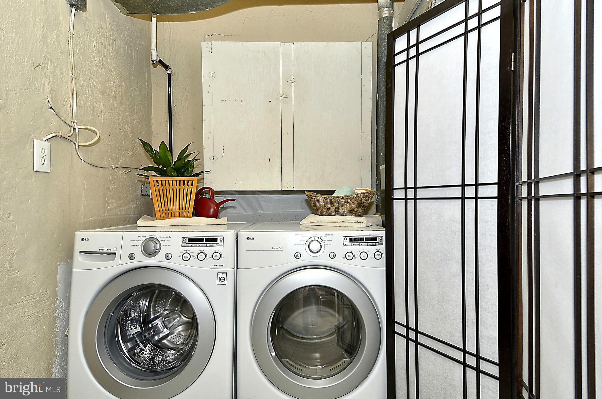 HAZELTINE HEIGHTS - Residential