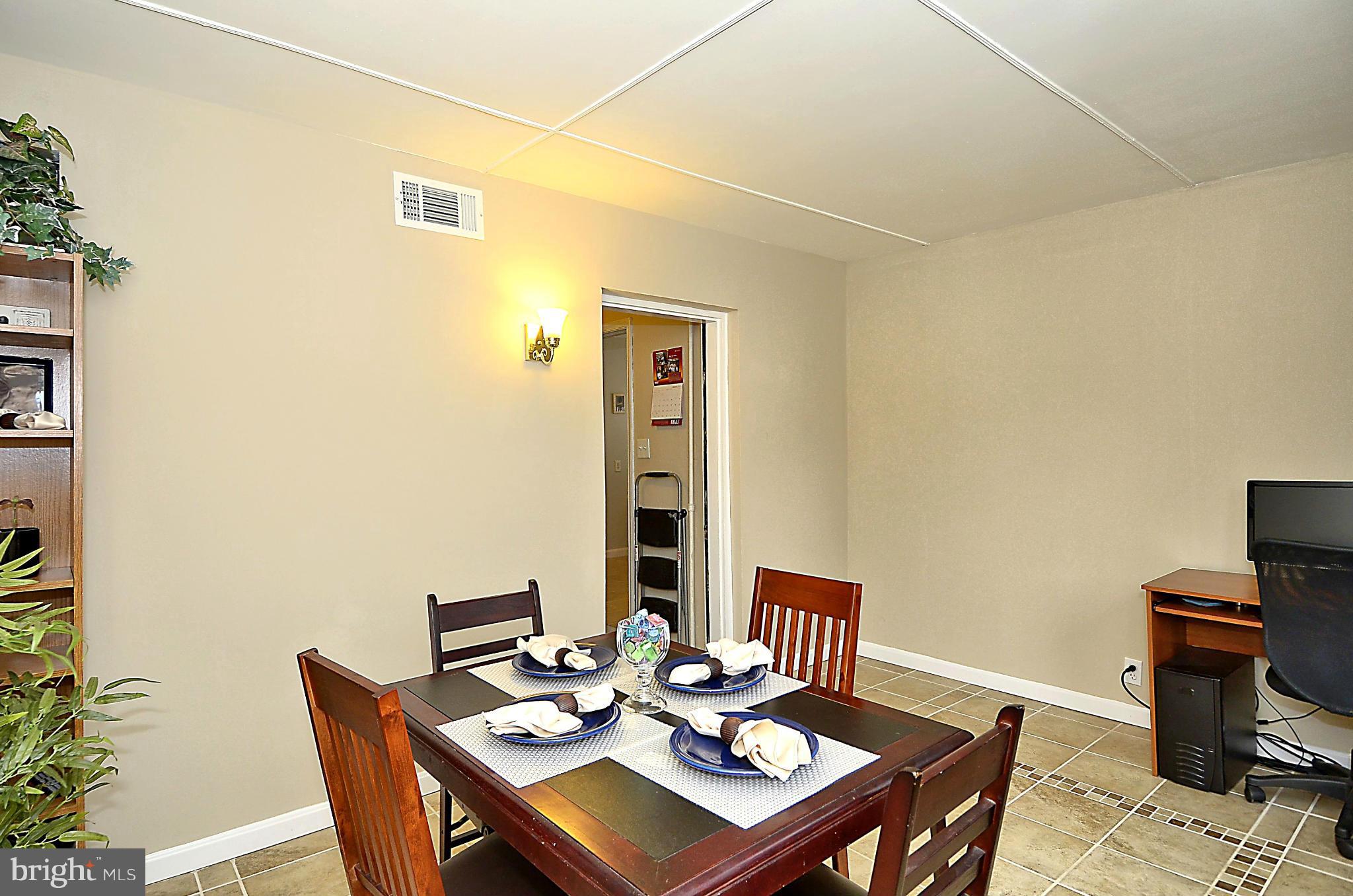 HAZELTINE HEIGHTS - Residential