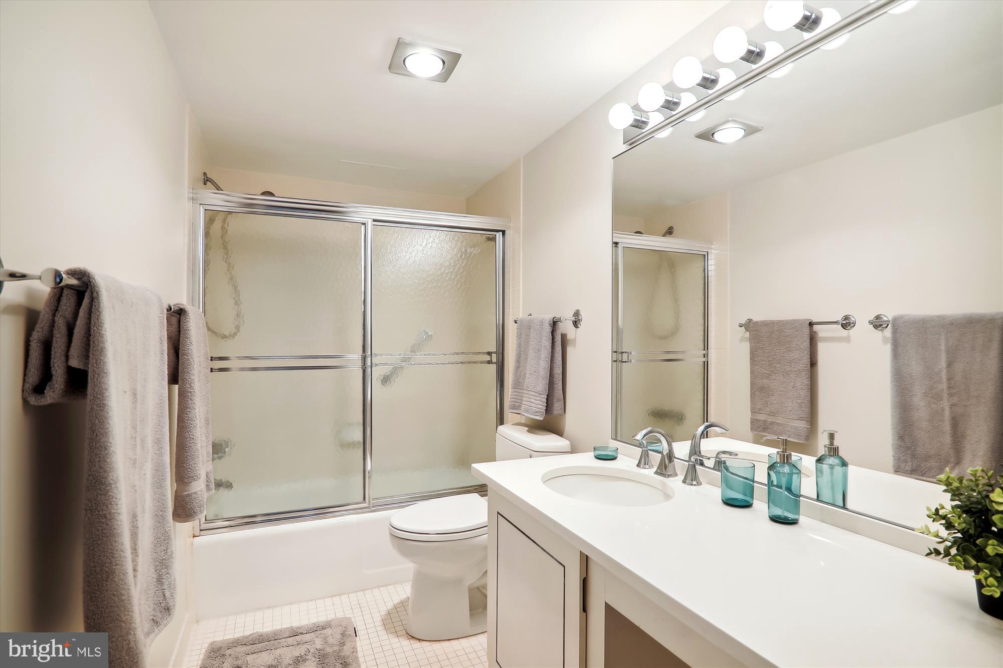 FRIENDSHIP HEIGHTS - Residential