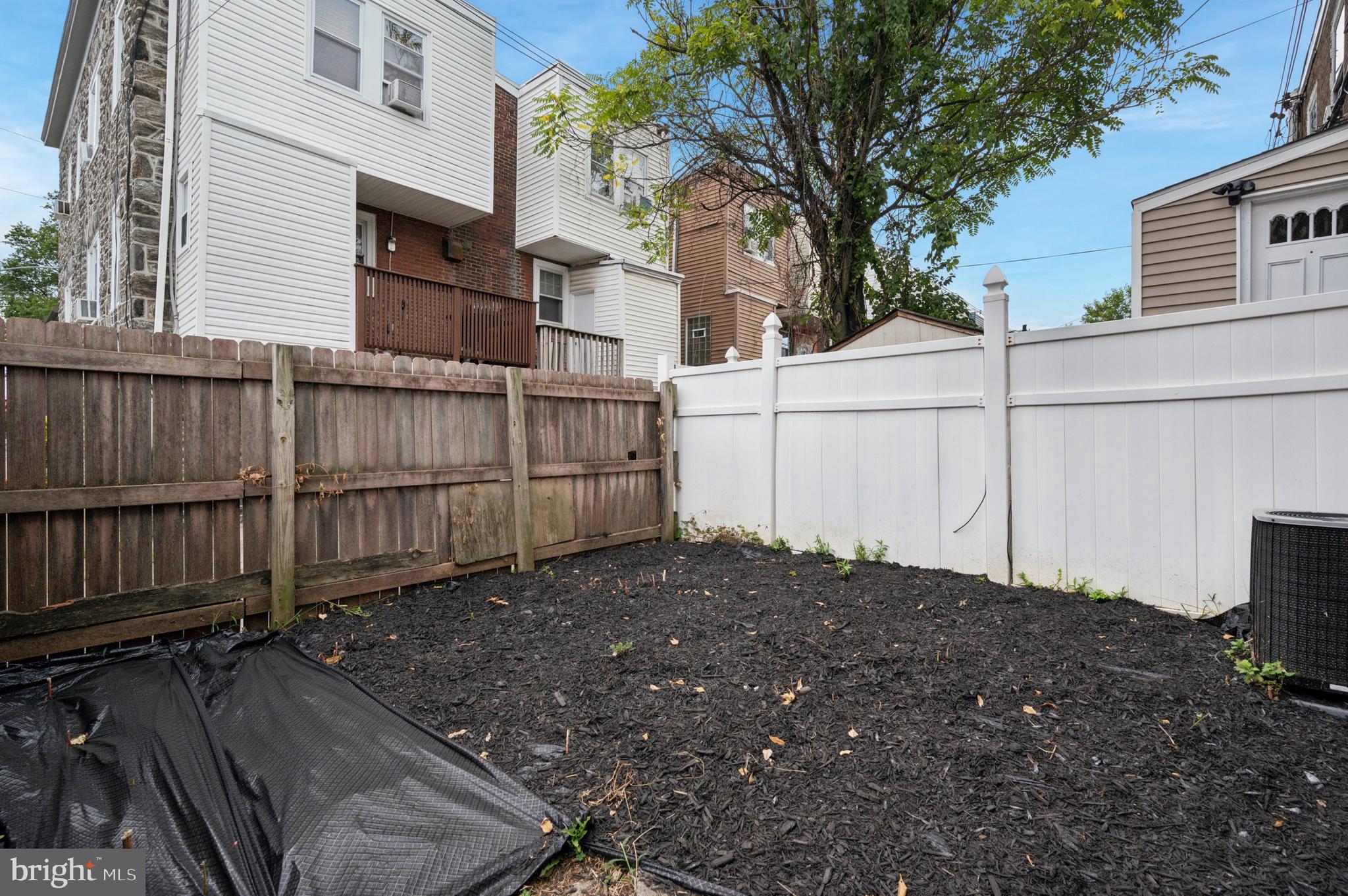 GERMANTOWN - Residential