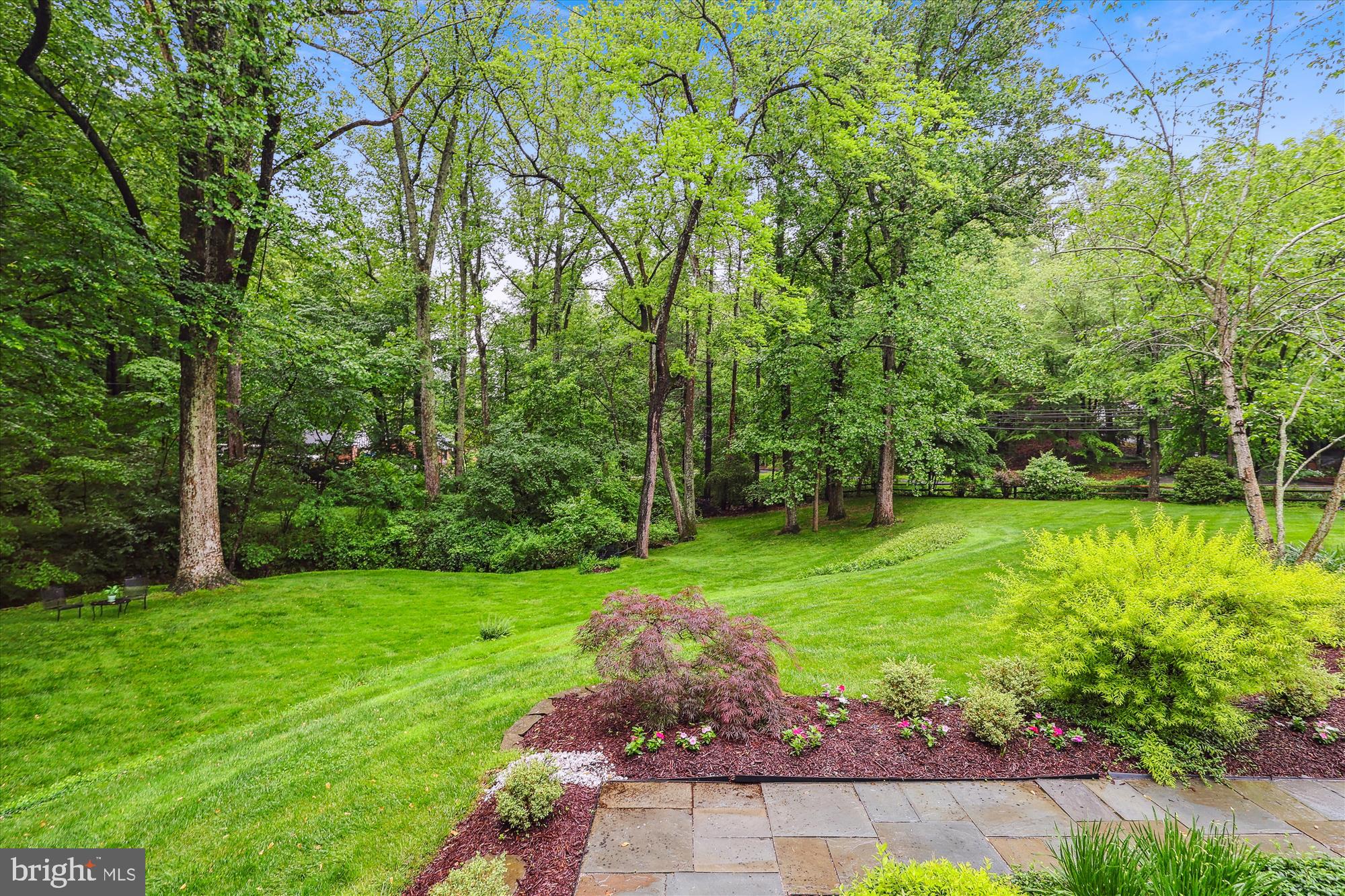 POTOMAC OUTSIDE - Residential