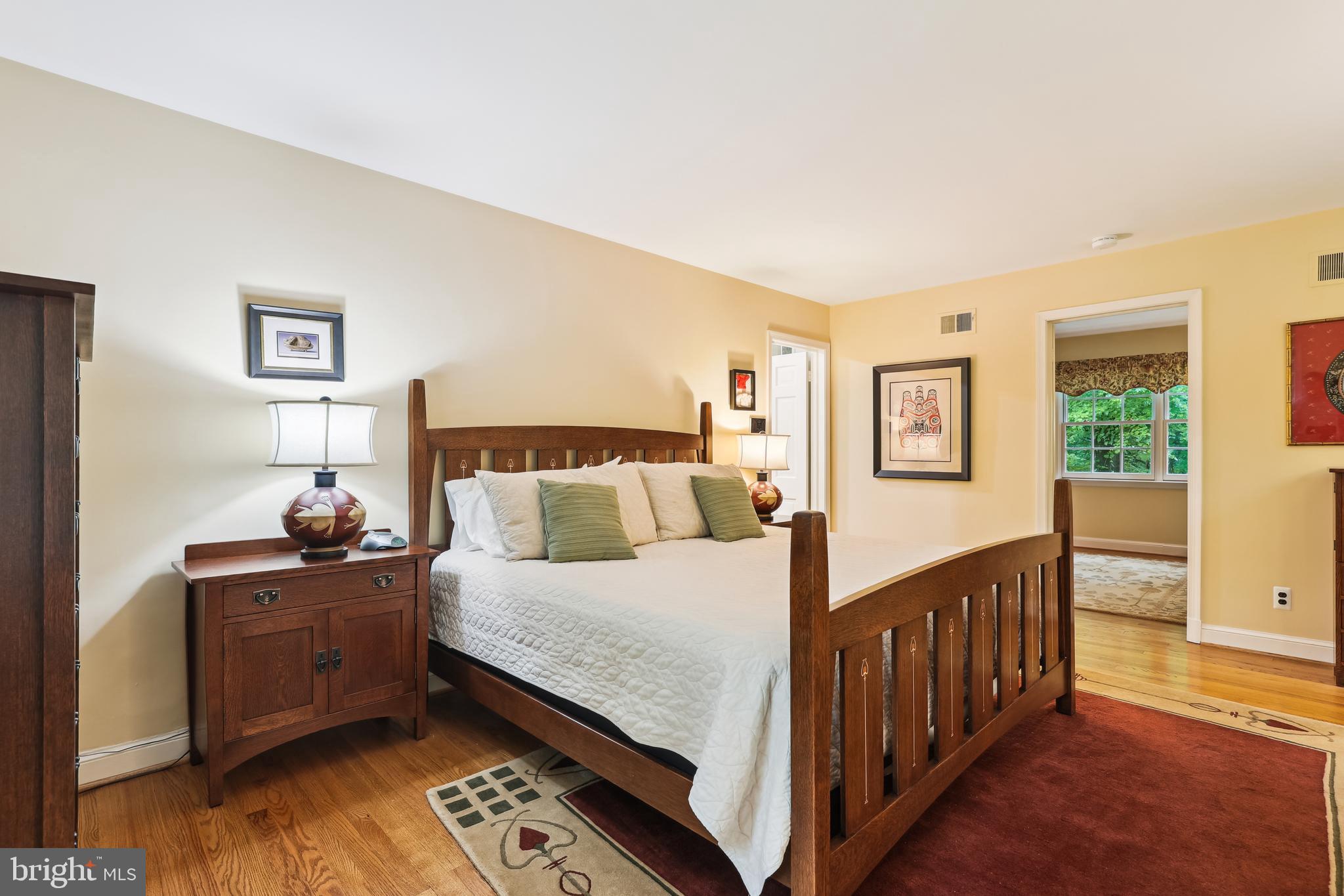 POTOMAC OUTSIDE - Residential