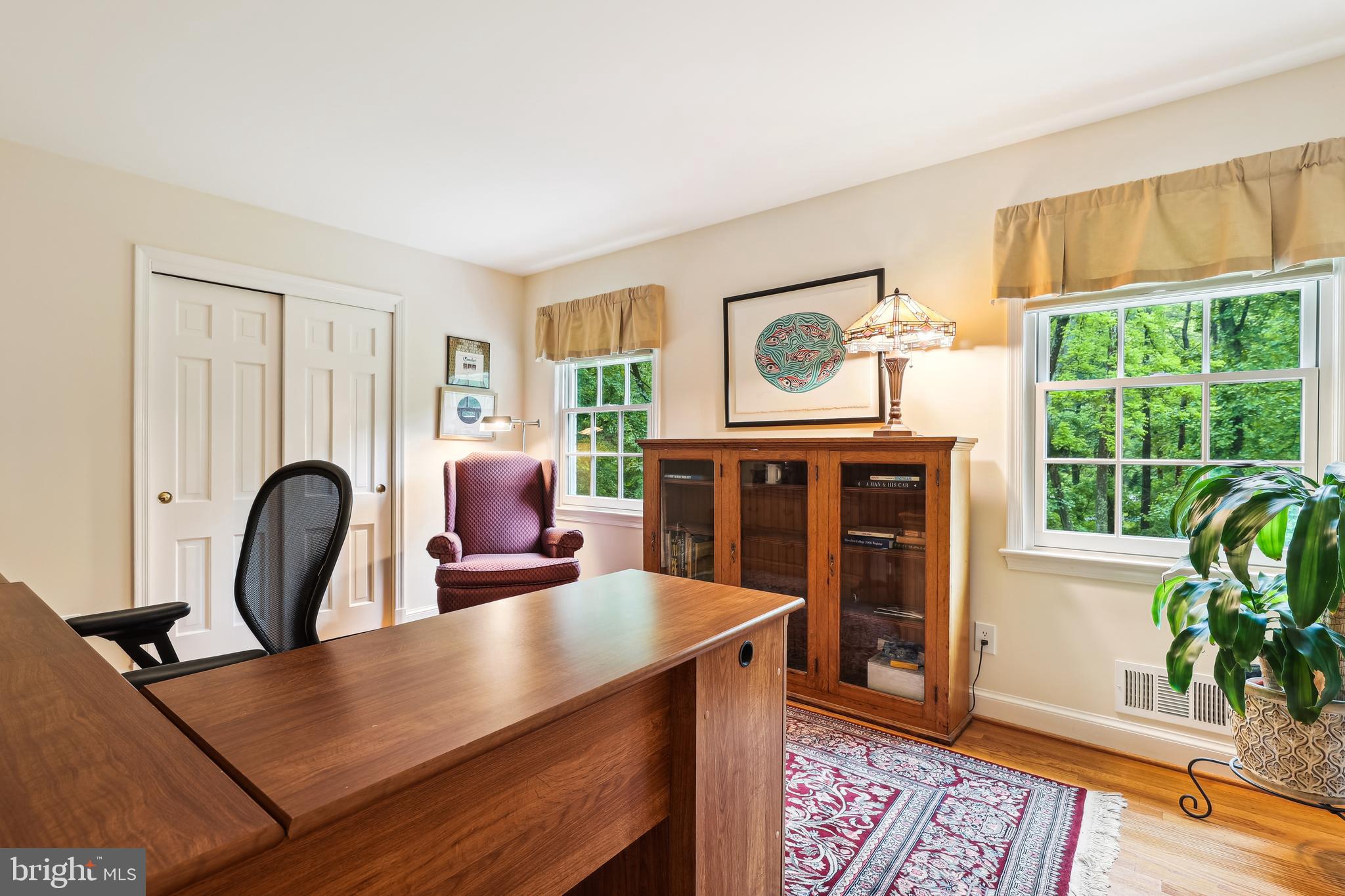 POTOMAC OUTSIDE - Residential