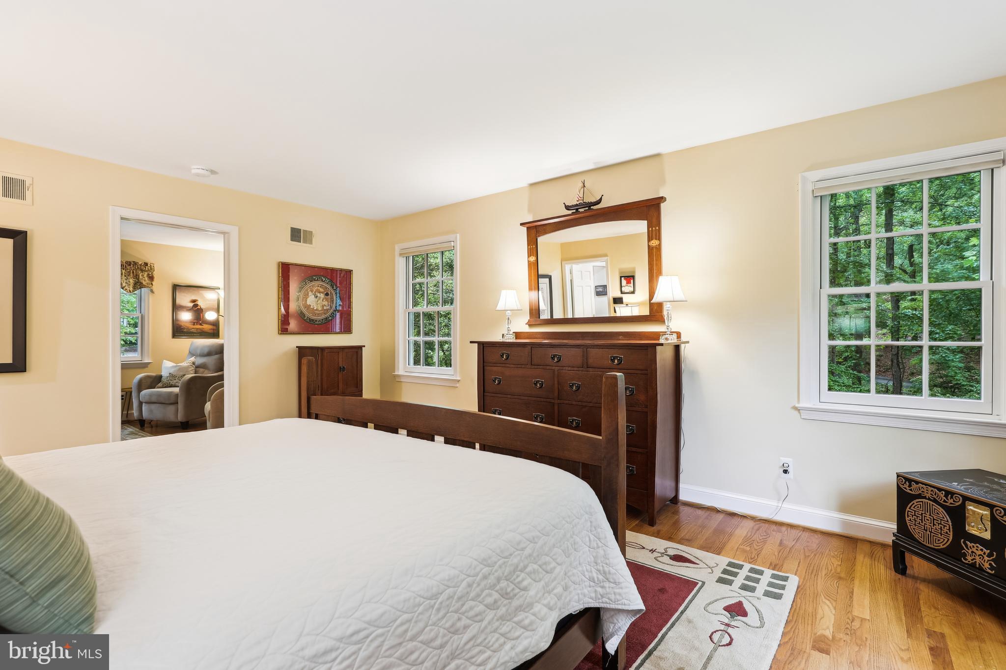 POTOMAC OUTSIDE - Residential