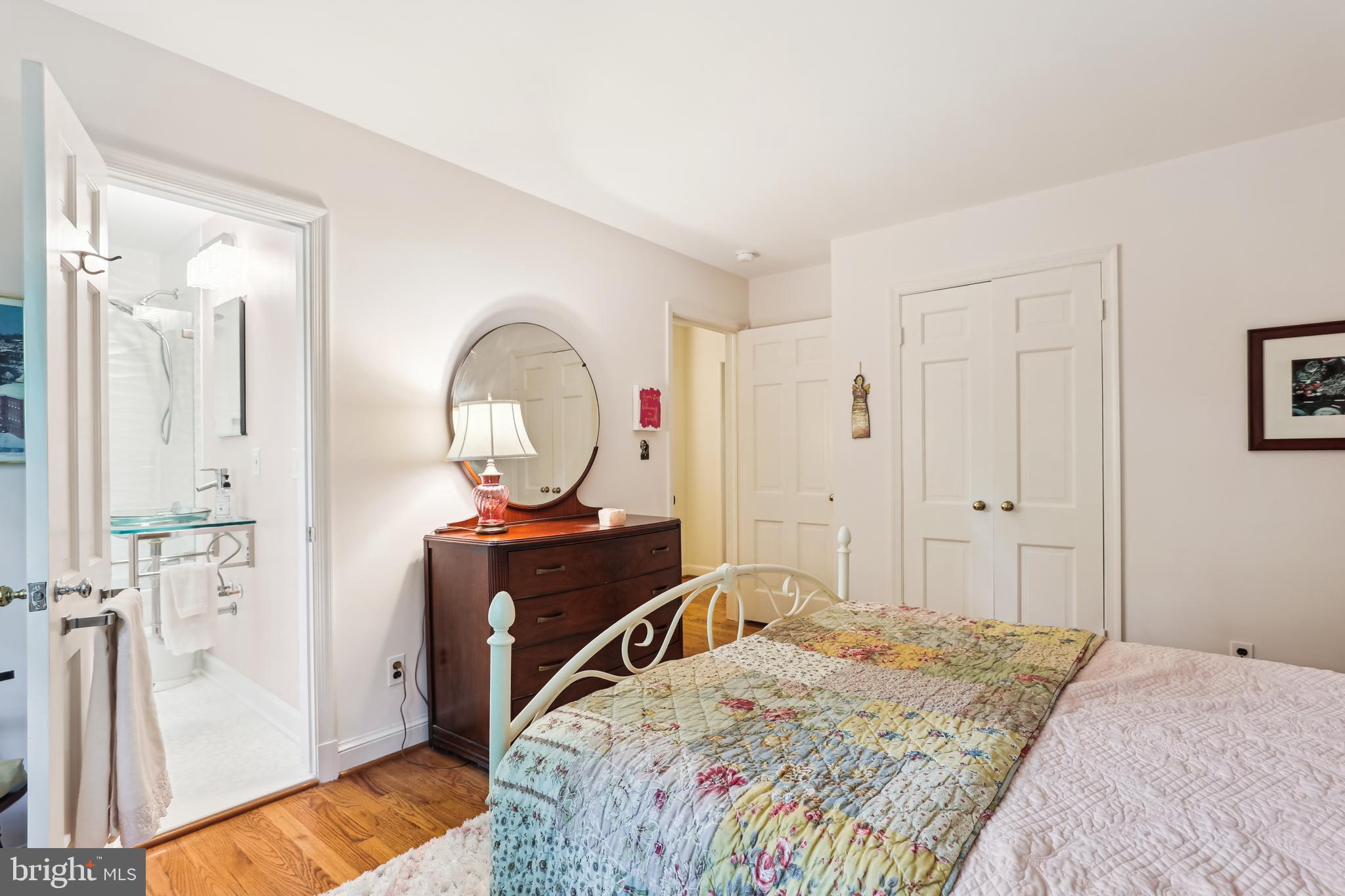 POTOMAC OUTSIDE - Residential