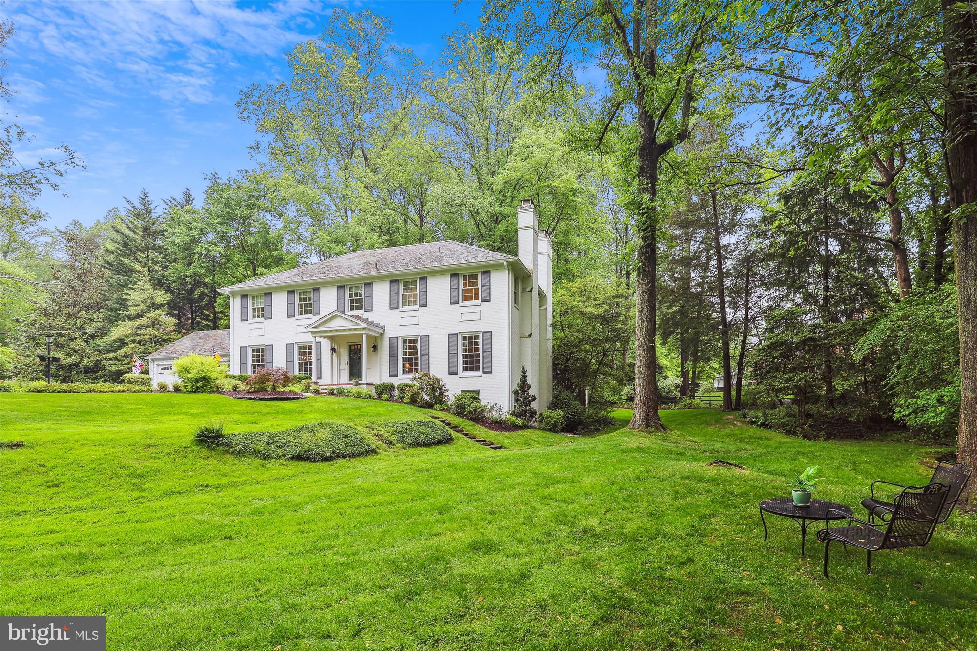 POTOMAC OUTSIDE - Residential