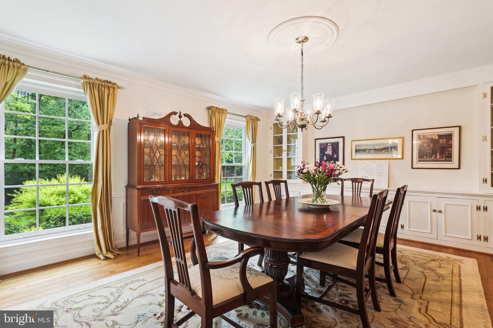 POTOMAC OUTSIDE - Residential