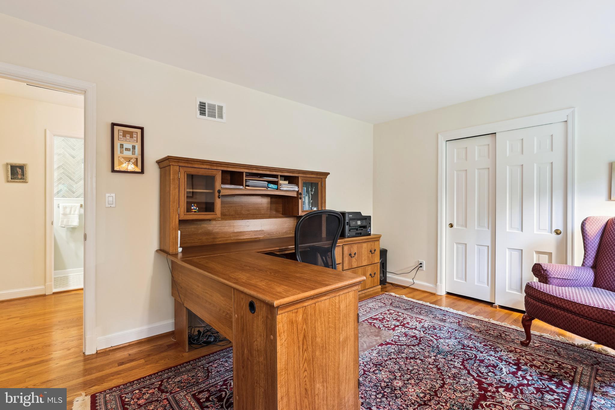 POTOMAC OUTSIDE - Residential