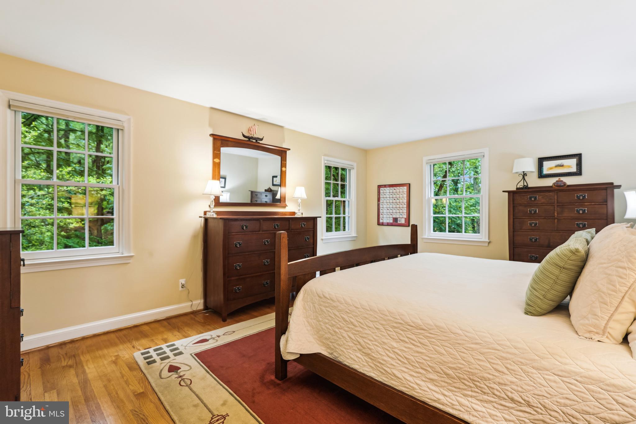 POTOMAC OUTSIDE - Residential