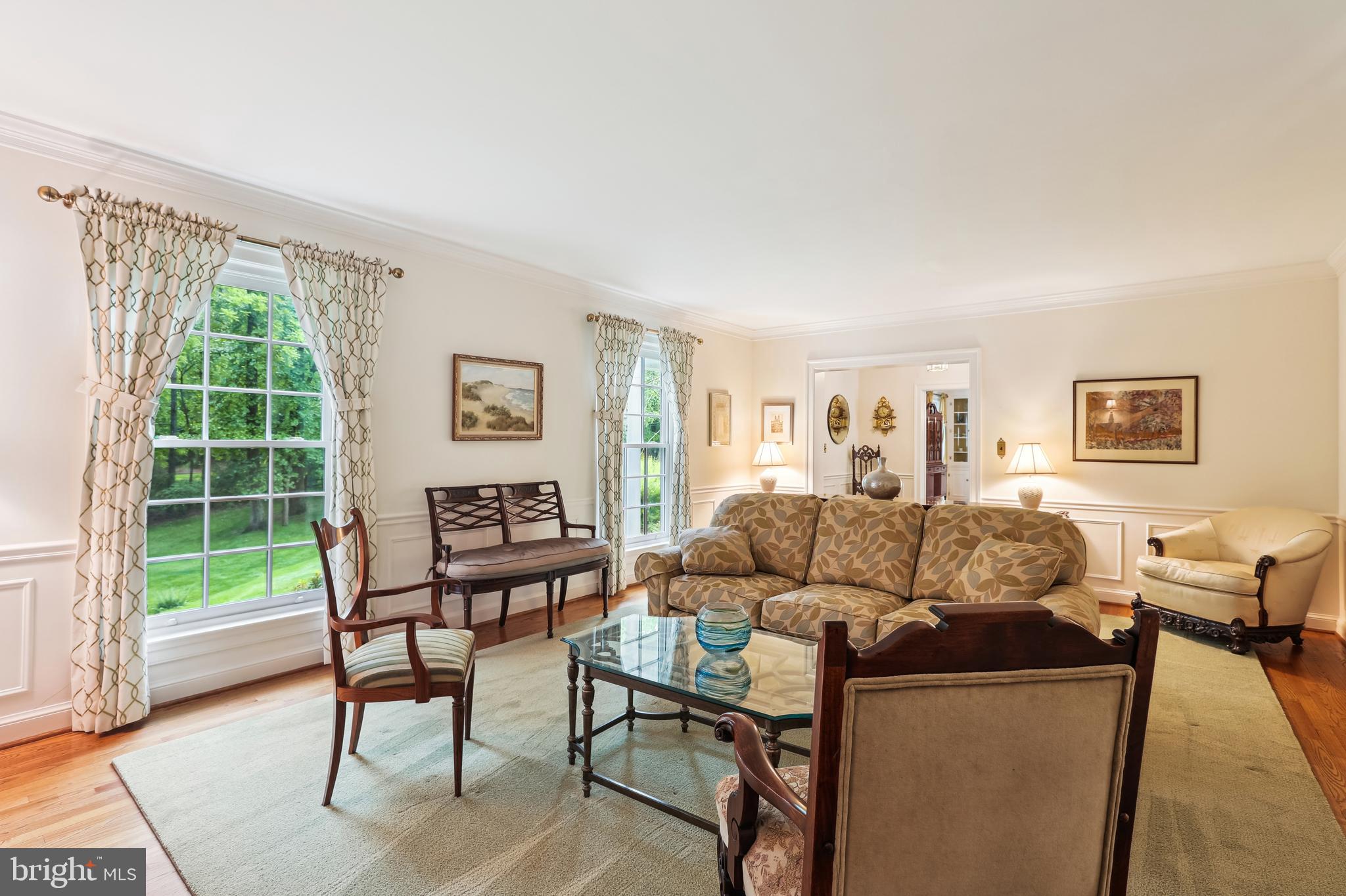 POTOMAC OUTSIDE - Residential