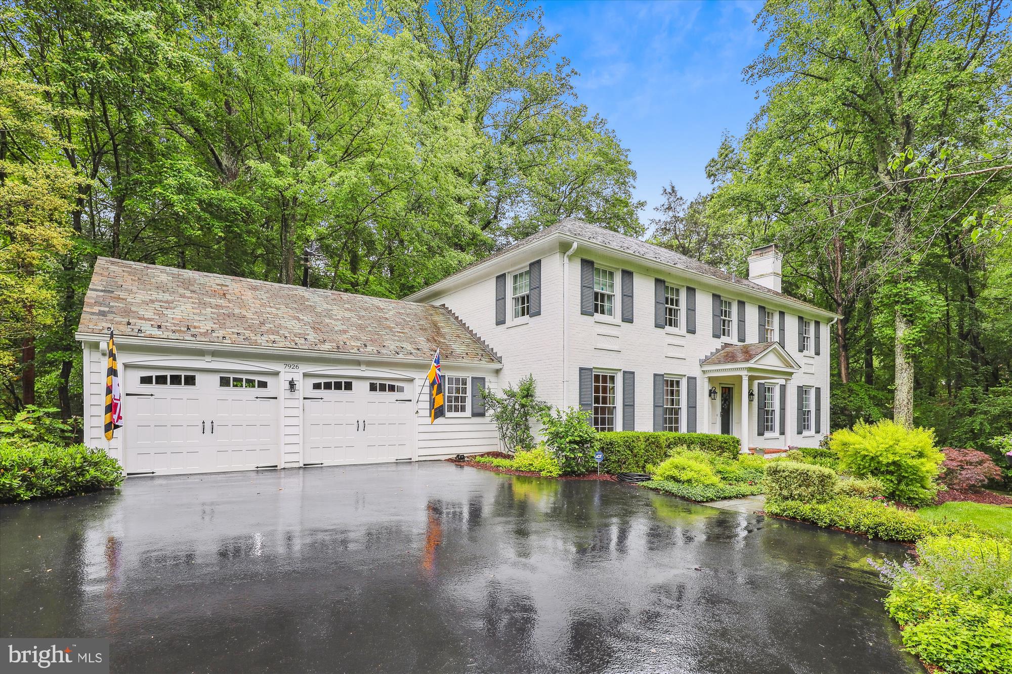 POTOMAC OUTSIDE - Residential