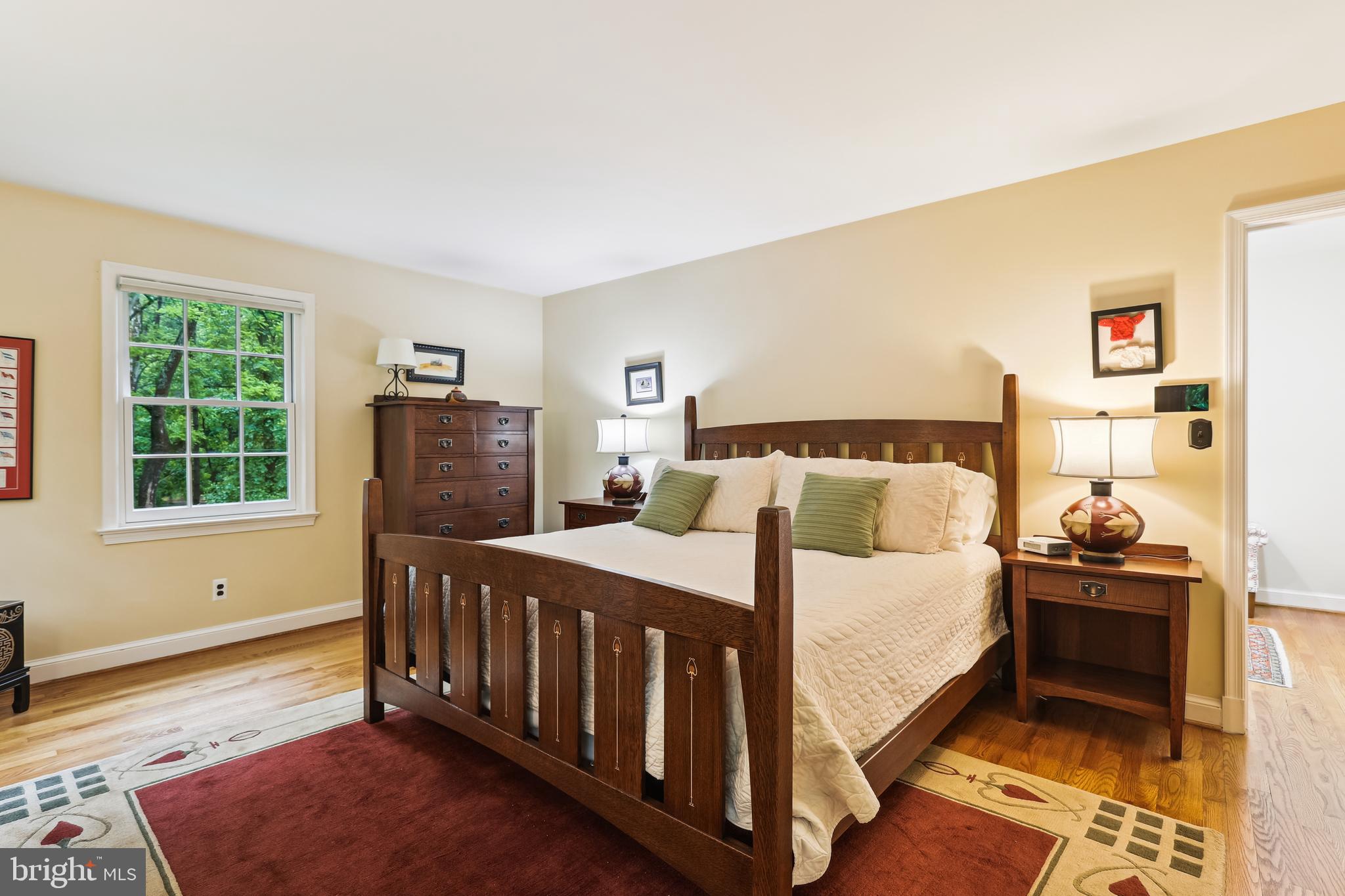 POTOMAC OUTSIDE - Residential